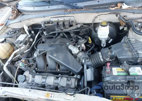 2005 Mercury Mariner Luxury/Premier z USA, uszkodzony, nr VIN 4M2YU56185DJ29568